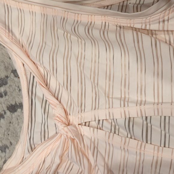 Lululemon Meet Halfway Tank *Striped Butter Pink - Picture 6 of 8